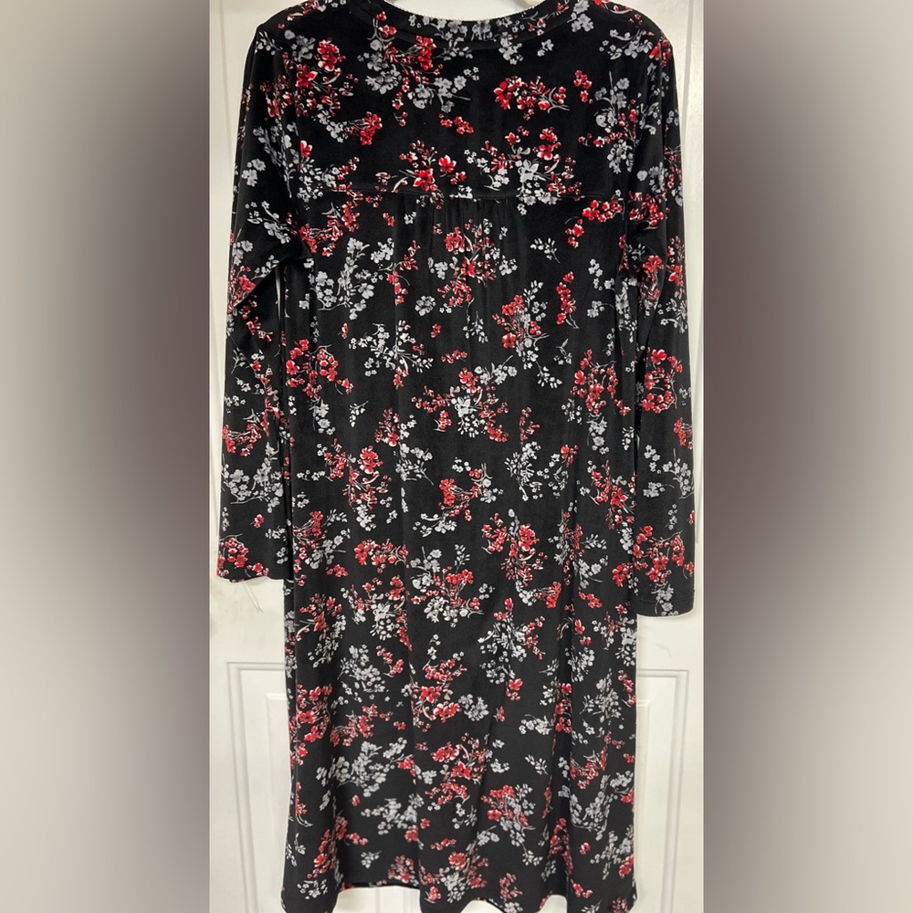 Aria Floral Long Sleeve Nightgown - Picture 4 of 4